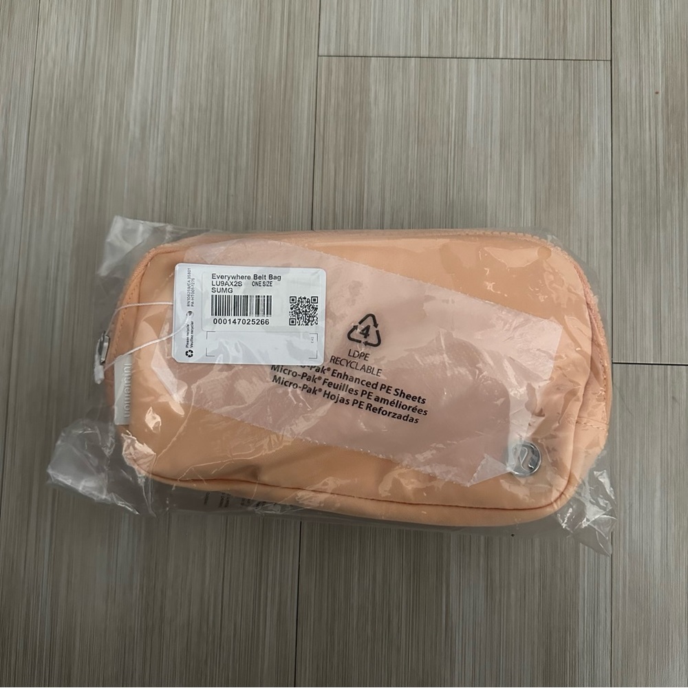NWT Summer Glow Lululemon Everywhere Belt Bag